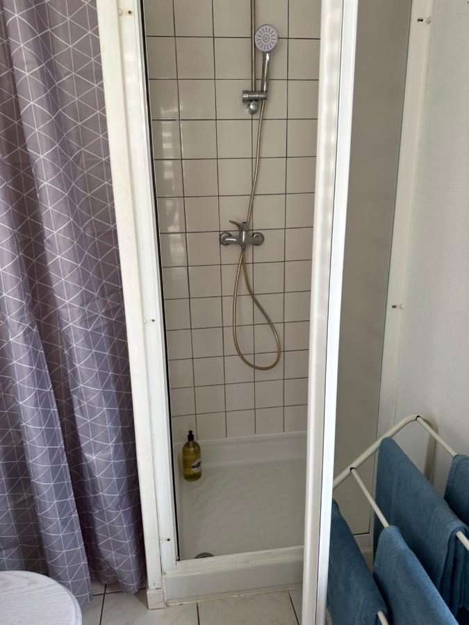 Appartement Duplex Proche De La Gare Et Du Centre Ville Сент Омер Екстериор снимка